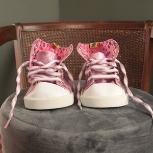 🧸 3/$20 Pink High-Top Build a Bear sneakers with white and pink laces pola dot